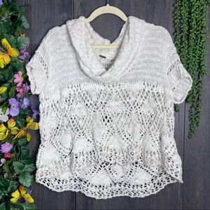 .! Free People Knitted Cowl Neck Oversize Short Sleeved Sweater Size Small